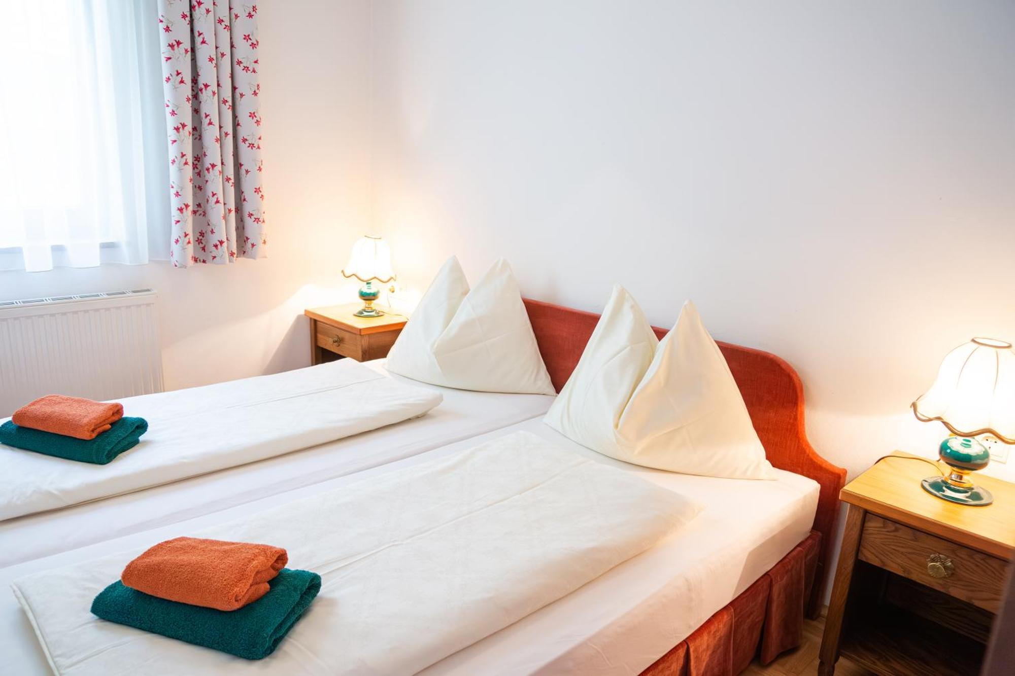 Seebad Appartements Sankt Wolfgang im Salzkammergut ภายนอก รูปภาพ