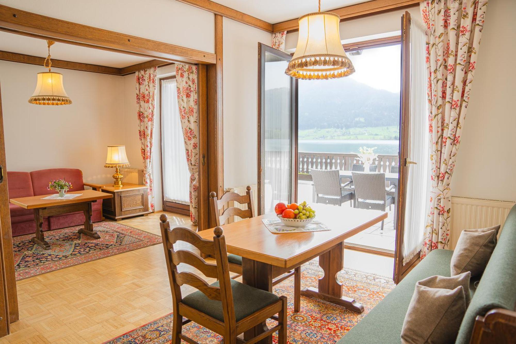 Seebad Appartements Sankt Wolfgang im Salzkammergut ภายนอก รูปภาพ